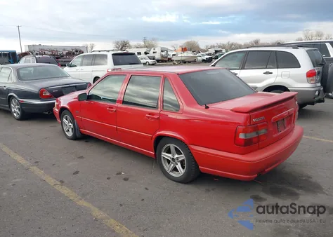 1998 Volvo S70 Glt z USA, uszkodzony, nr VIN YV1LS5671W2550730